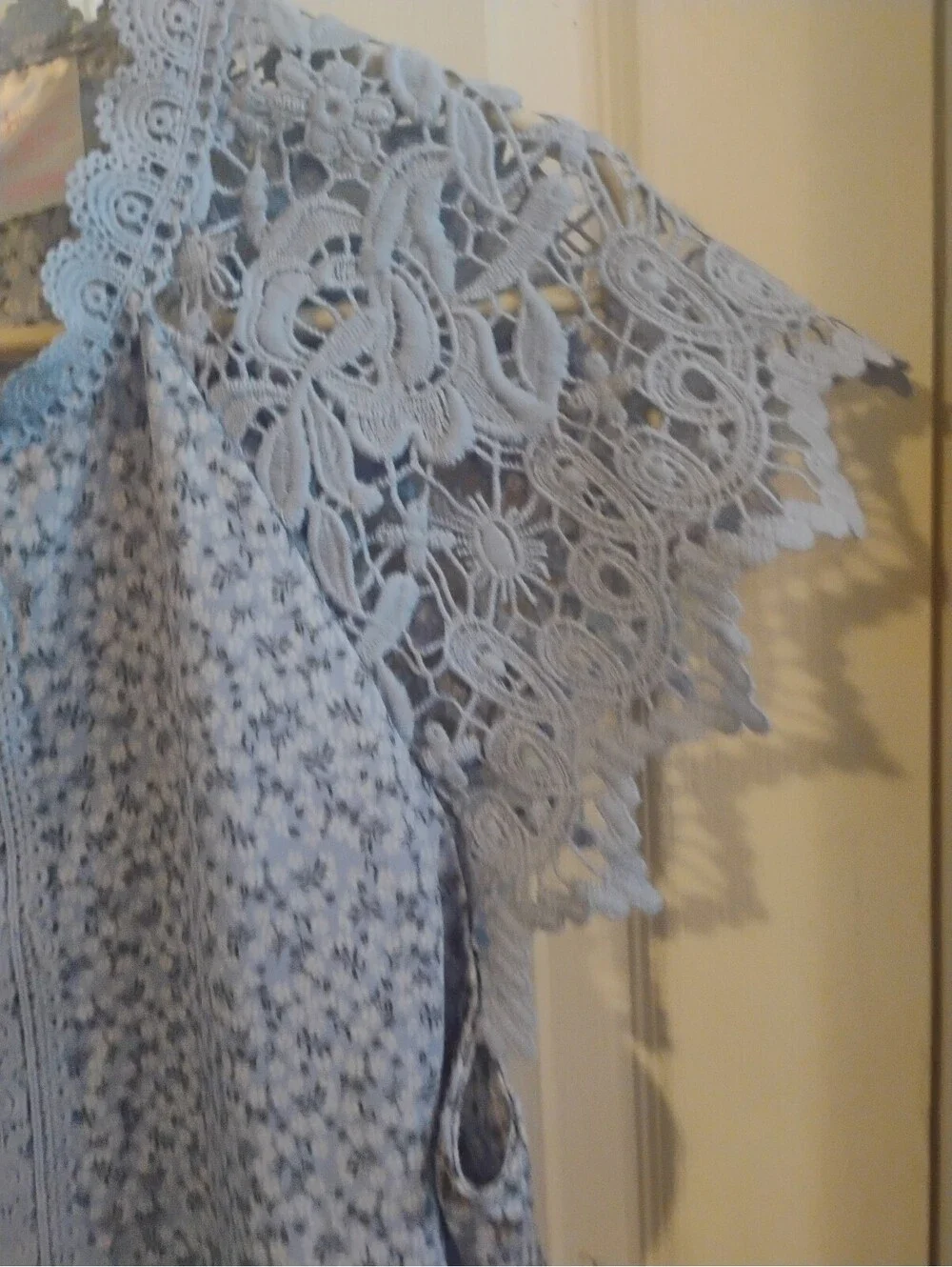 No Boundaries XXL Blue Floral Lace Sleeve Dress